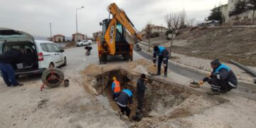 Belediye Ekipleri Kayıp Kaçağa Geçit Vermiyor