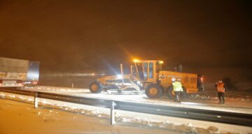 Kar Ulaşımda Aksamalara Neden Oldu