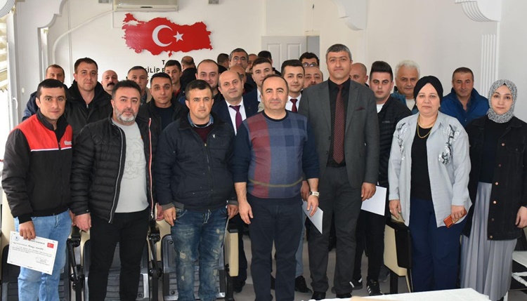 Deprem Bölgesinden Çalışan Personele Başarı Belgesi