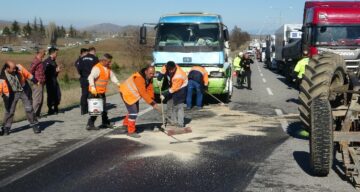 Tankerle Çarpışan Traktörün Sürücüsü Yaralandı