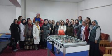 Depremzedeler İçin Kadın Dayanışması