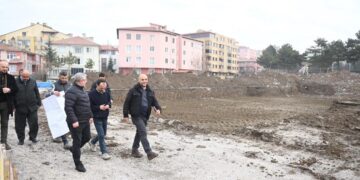 Millet Bahçesi için ilk kazma vuruldu