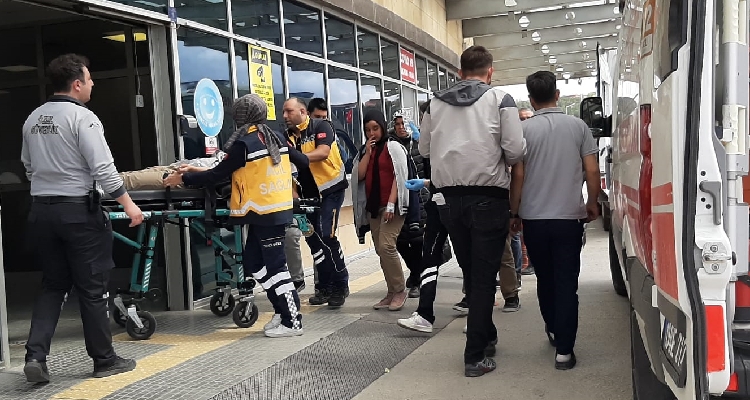 22 Öğrenci Gıdadan Zehirlendi