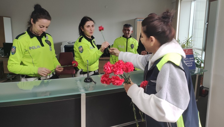 Belediye, Emniyet Mensuplarını Unutmadı