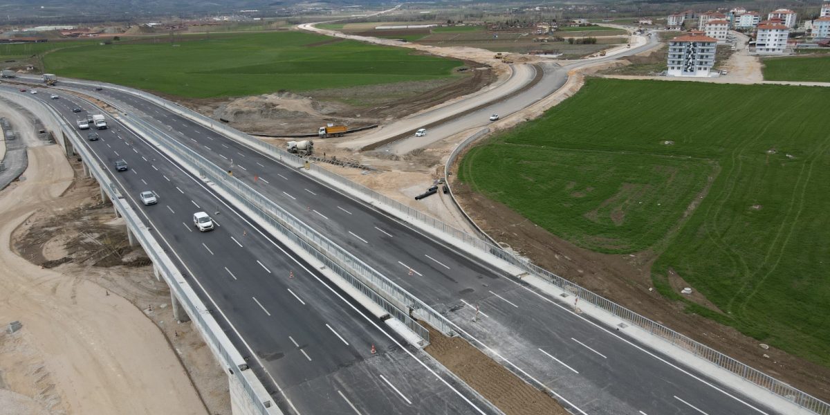 Çiftlik Pınarı Caddesi, Yeni Kavşağa Bağlandı