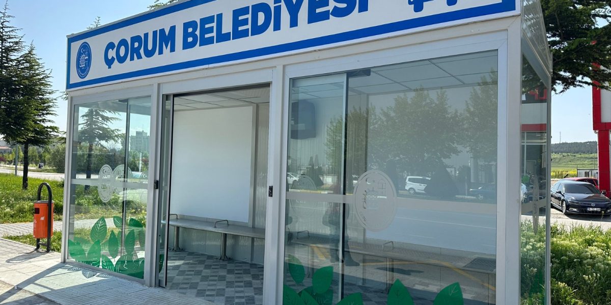 Belediye, Klimalı Durakları Artık Kendisi Üretiyor