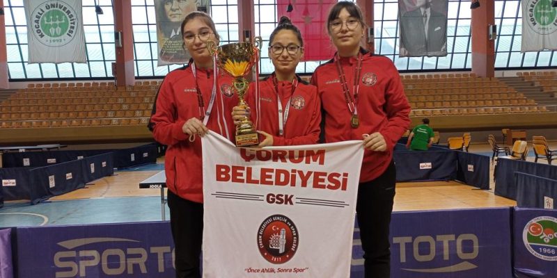 Belediye, Bayan Masa Tenisi’nde de Süper Lig’de