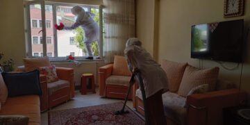 Ev Temizliği Hizmetiyle Yaşlıların Yüzü Gülüyor