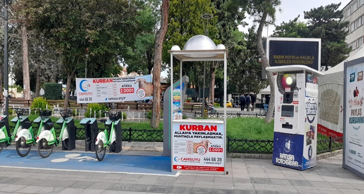 Cansuyu Kurban Bağış Standı Açtı