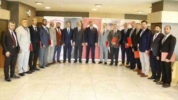 Din Görevlilerine Başarı Belgesi