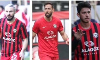3 Futbolcu İle Yollar Ayrıldı