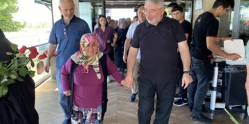 Aşgın, Huzurevi Sakinleriyle Kahvaltıda Buluştu