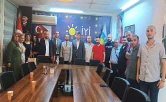 DEVA’dan İYİ Parti’ye Katıldılar