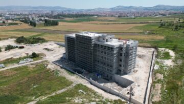 Diş Hastanesi Bölgesinde Çalışmalar Sürüyor