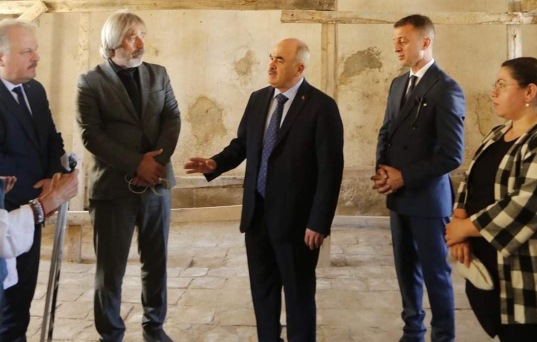 Hüseyin Gazi Külliyesinde Çalışma Başladı