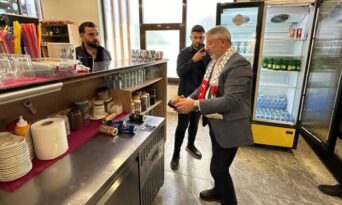 Sosyal Tesislerde İsrail’e Boykot Var