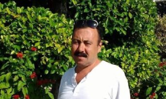 Sevilen Esnaf Evinde Ölü Bulundu