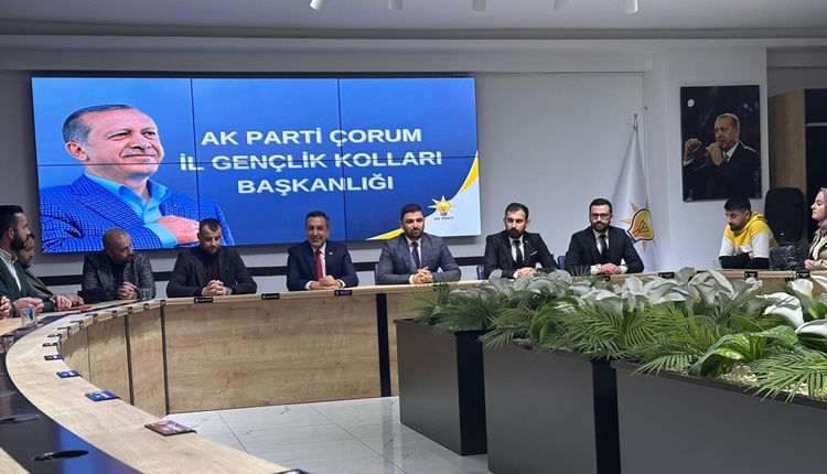 Dere, AK Partili Gençlerle Sohbet Etti