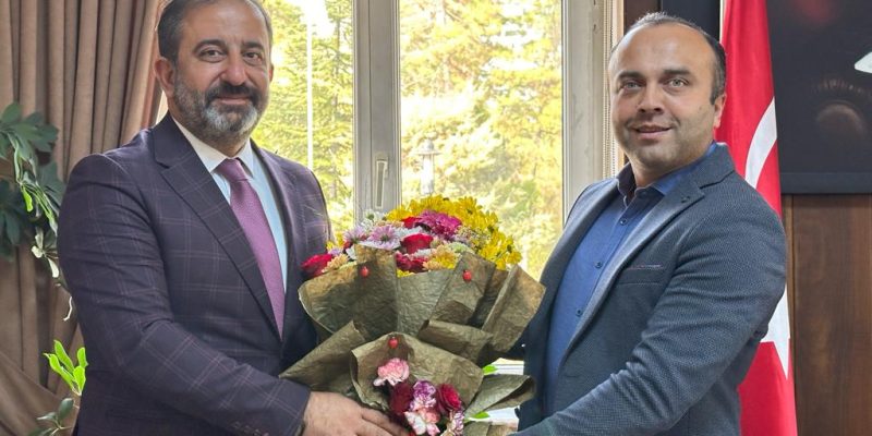 Çorum Belediyesi, Diş Hekimleri Günü’nü kutladı