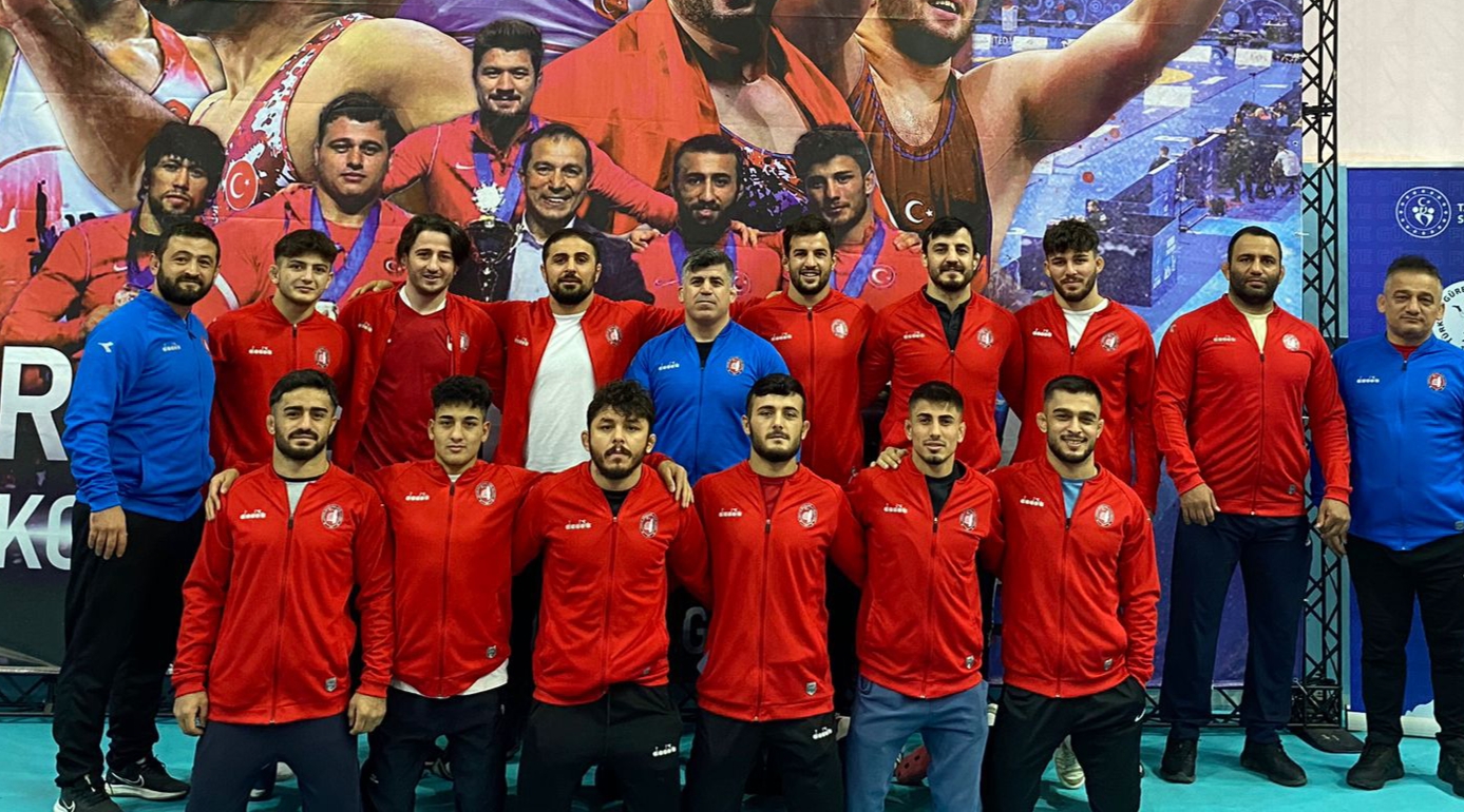 Belediye, Süper Lig’de Yarı Finale Yükseldi