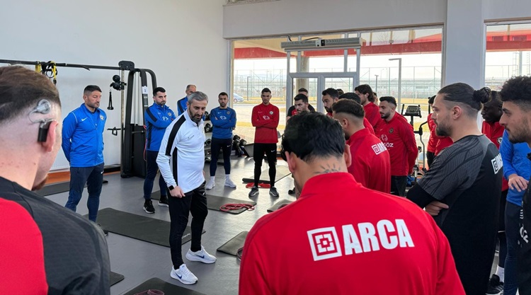 ‘Ümraniyespor’u Unutun Sakarya’yı Düşünün’