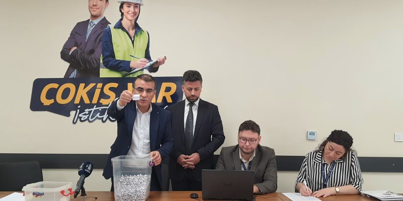Çorum Belediyesi 142 Geçici İşçi İçin Kura Çekimi Yaptı