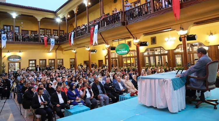 Hayati İnanç, Han Sohbetleri’nin Konuğu Oldu