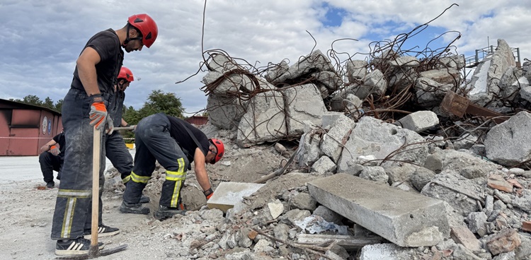 Tatbikat Gerçeği Aratmadı