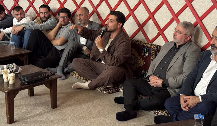 Teymullah Sevenleriyle Buluştu