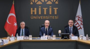Prof. Dr. Erol Özvar, Hitit Üniversitesini Ziyaret Etti