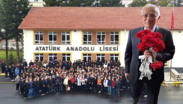 Öğretmen Dursun Şen Emekliye Ayrıldı