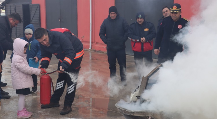 Miniklerden, İtfaiye Ekiplerimize Ziyaret