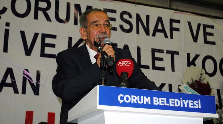 Vedat Canbek Ve Ekibine Güven Oyu