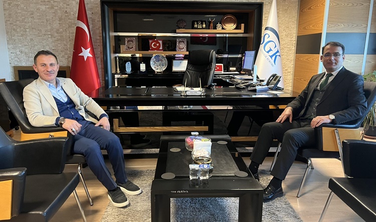 Kaya’dan SGK Müdürü Ömer Tök’e Ziyaret