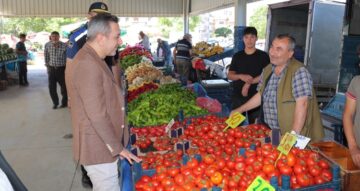 Muhsin Dere, Pazar Esnafının Sorunlarını Dinledi