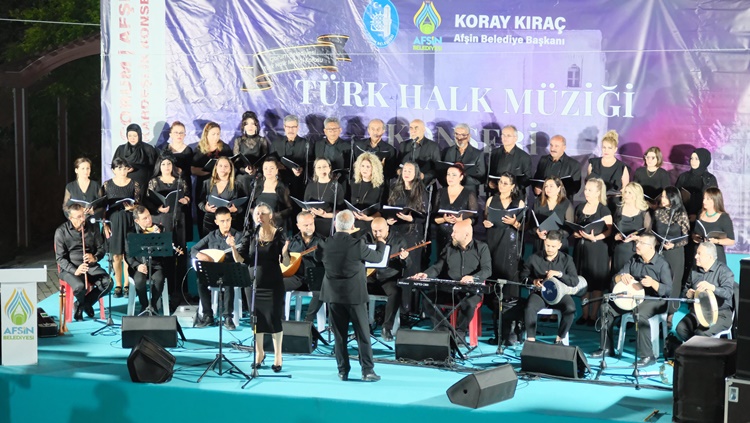 Türkülerle Gönül Köprüsü Kuruldu