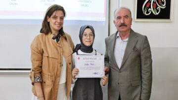 Zarafet Okulunda Belge Takdimi Yapıldı