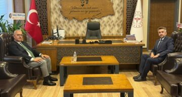 Başhekime İlk Ziyareti Ahlatcı Yaptı