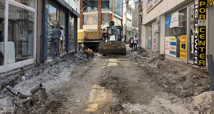 Dr. Pertevbey Sokaklar Yenileniyor