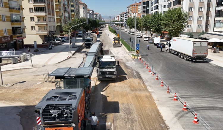 Şehrin Ulaşımını Rahatlatmak İçin Çalışmalar Sürüyor