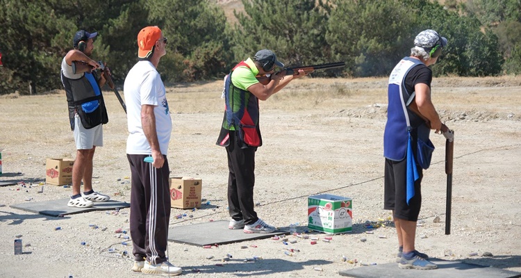 Trapçılar Zafer Kupası İçin Yarıştı