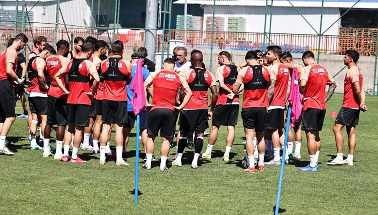 Çorum FK, İstanbul’a Hazırlanıyor