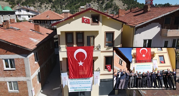 Şehidimizin Ailesine Yeni Ev Teslim Edildi