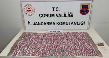 Jandarma Çok Miktarda Sentetik Ecza Ele Geçirdi