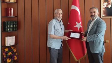 Bir Hayırseverden Yüklü Bağış