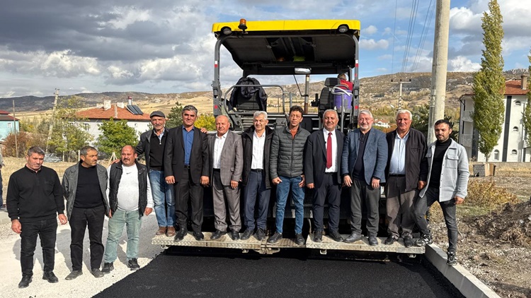 Çorum Belediyesi’nden Boğazkale’ye Asfalt Desteği