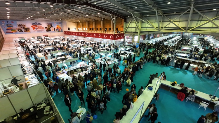 100 Binin Üzerinde Ziyaretçi Ağırladı