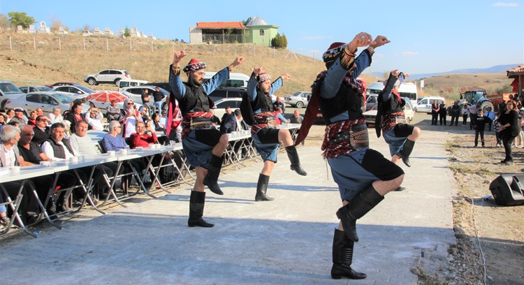 Serban Köyünde Coşkulu Şenlik