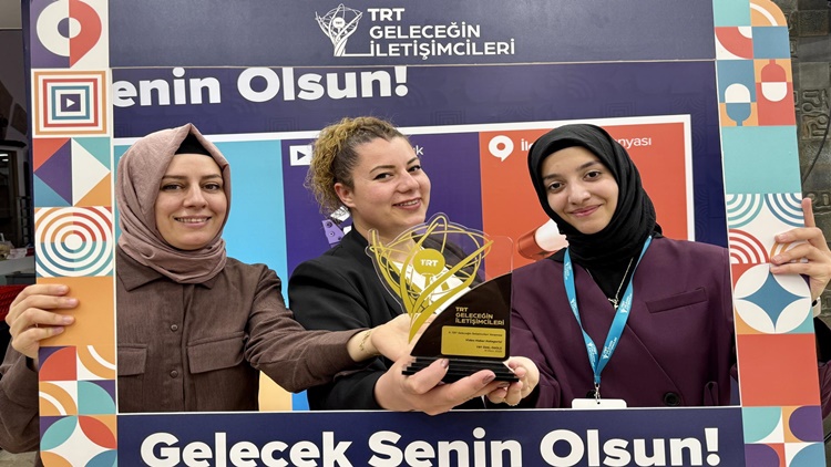 Hitit Üniversitesi’nin Öğrencileri TRT Özel Ödülünü Kazandı