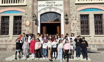 Mukadder Akaydın İlkokulu Öğrencilerinden Anlamlı Kültürel Gezi
